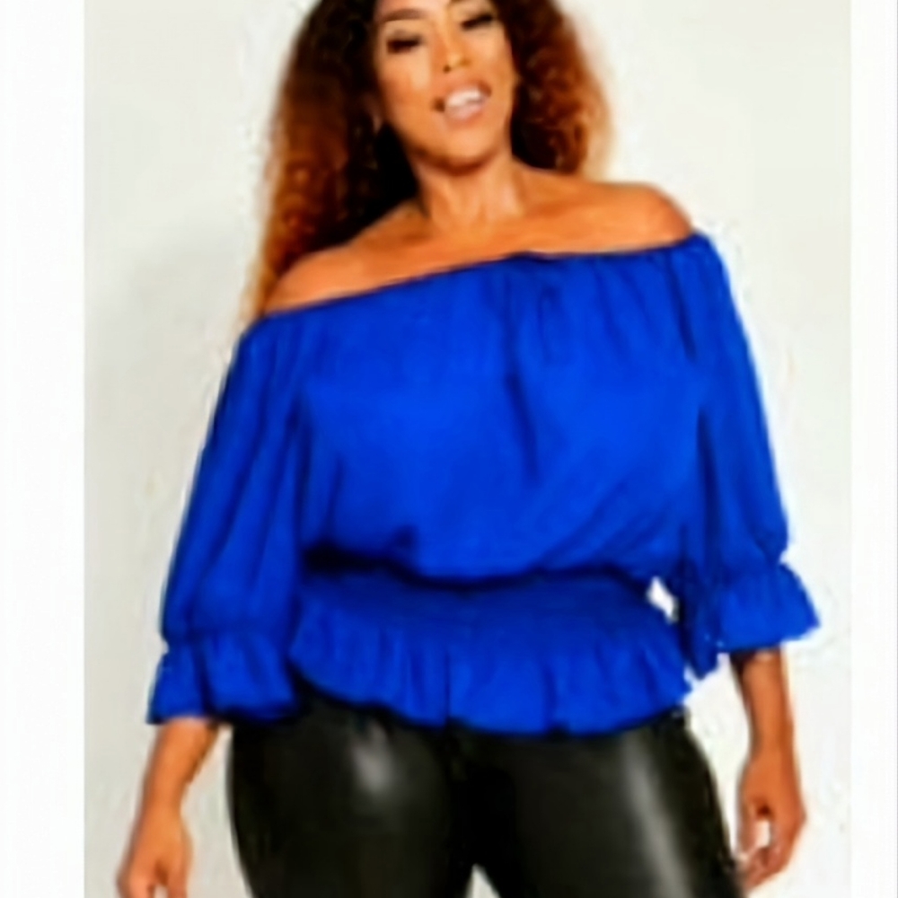 Square Neck Peasant Blouse.  Color: Blue. Size: 22/24